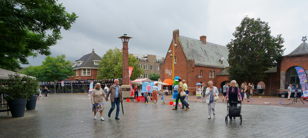 de Markt in Waalwijk verkiezingsmarkt Samen Waalwijk
